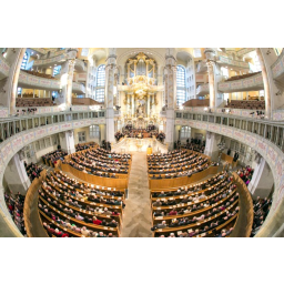 13.02.2015, Frauenkirche Dresden, Gedenkveranstaltung zur Bombardierung Dresdens am 13. Februar 1945